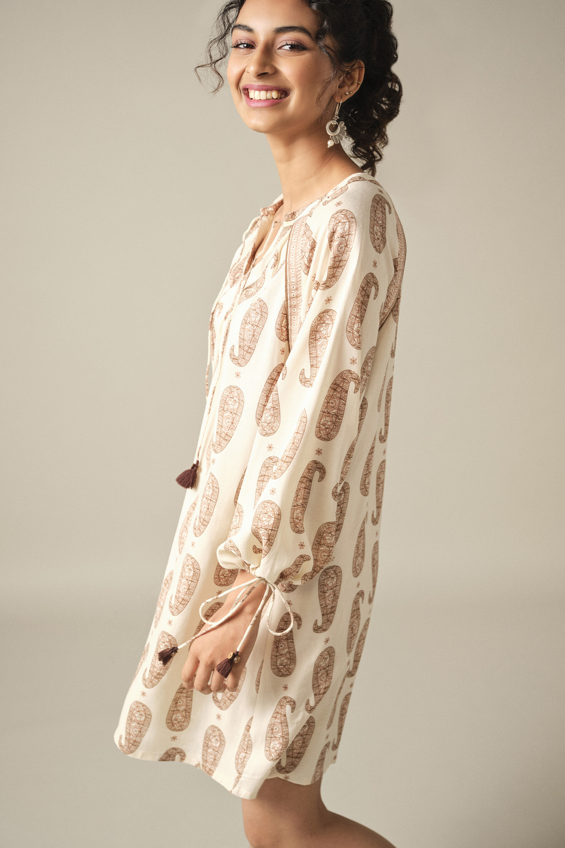 Paisley Print Short Shift Dress in Creme, Cream, image 4